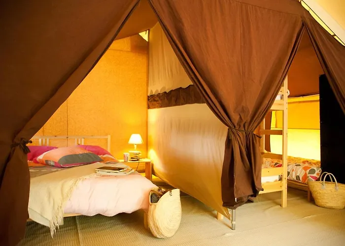 Tente La Téouleyre Bed & Breakfast *